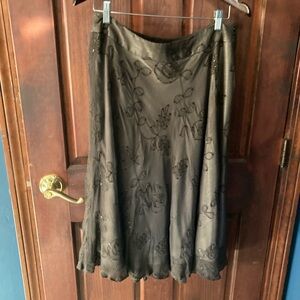 Ann Klein Size 10 midi skirt brown silk chiffon lined with beige silk slip .